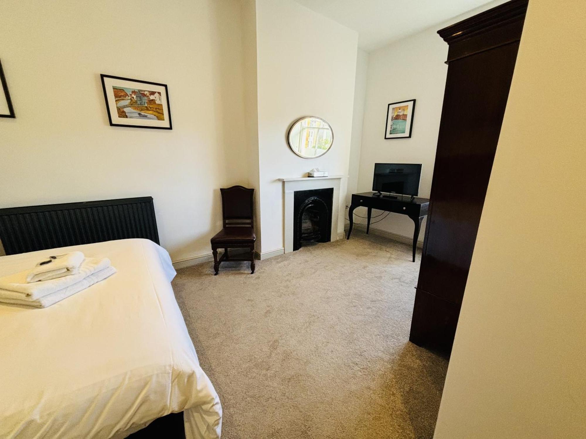סקארבורו The Chapel House Hotel חדר תמונה